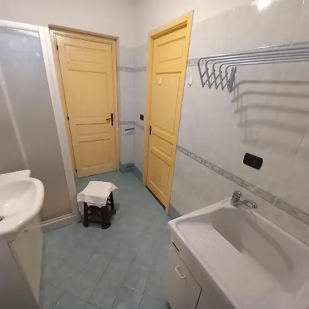 فندق مبيت وإفطار Donna Elvira Siderno